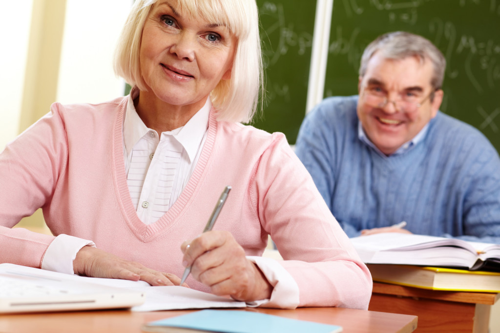 Virginia Senior Citizens Age 60 and up can apply to take FREE college course at VA public institutions like UVA, George Mason, Virginia Tech and Community Colleges