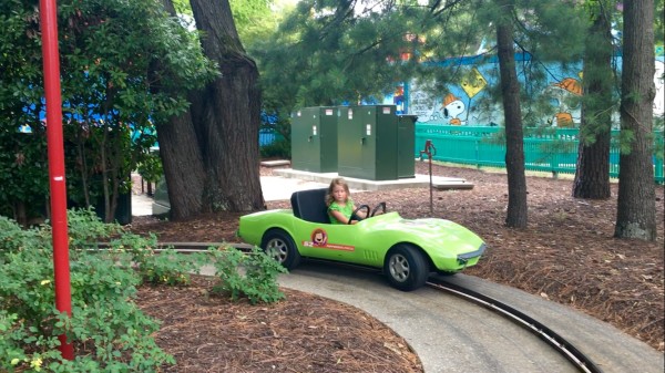 Kings Dominion Car Ride for Kids Peanuts Turnpike