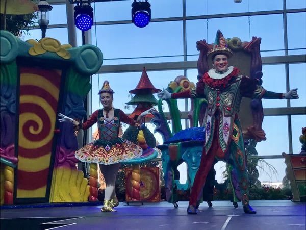 Cirque Dreams Unwrapped Oxon Hill MD Gaylord Hotel Show